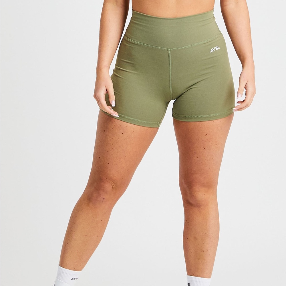 Aybl core power shorts. Medium. Sage